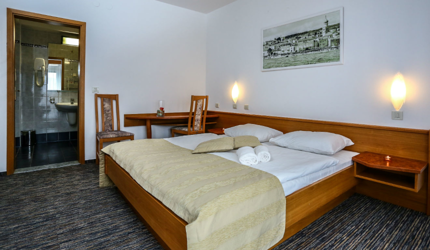 Stylish room in Dražica hotel in Krk town